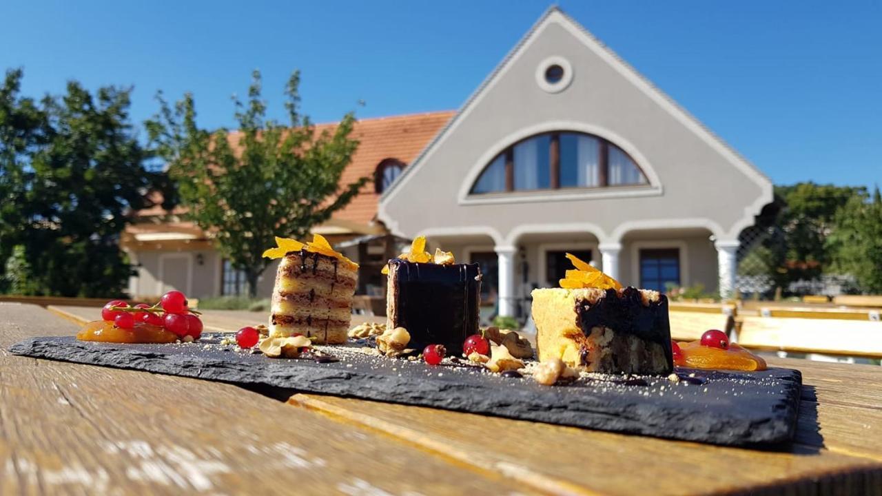 Koczor Winery & Guesthouse Balatonfüred Екстериор снимка