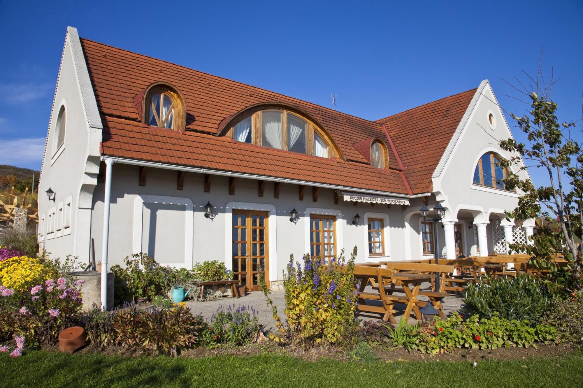 Koczor Winery & Guesthouse Balatonfüred Екстериор снимка